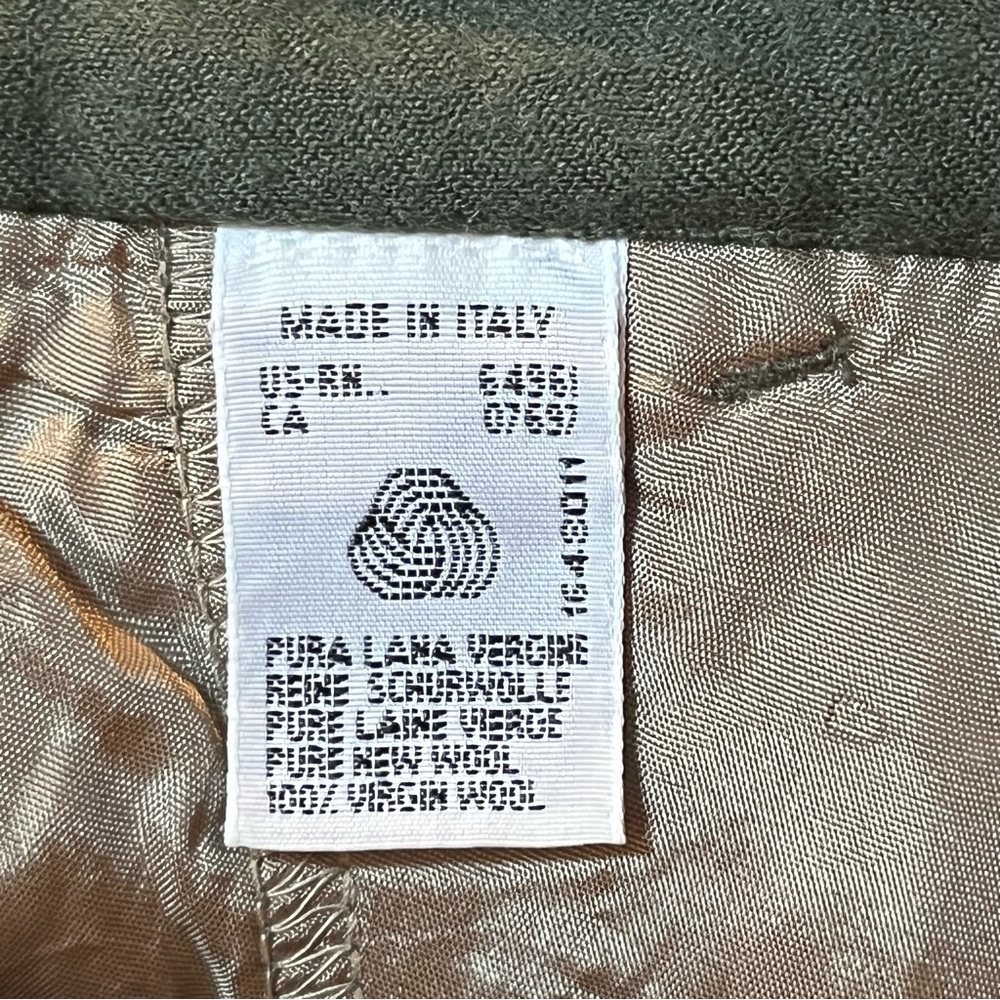 Vintage Sisley Italian 100% Virgin Wool Military Green Pleated Shorts Size 28 - Picture 3 of 9